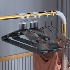 10pcs No slip Plastic Clothes Hangers Notched Clothes Racks