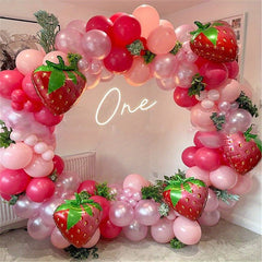 127pcs Strawberry Party Balloon Garland Set Pink Theme Decoration