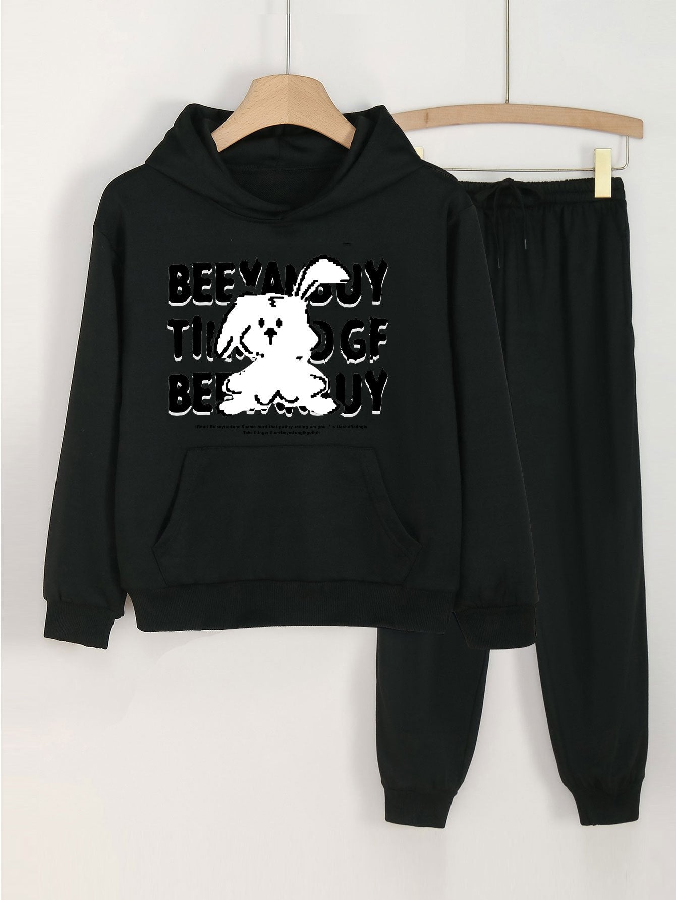 Cartoon Bunny Print Girls Hoodie & Sweatpants Set