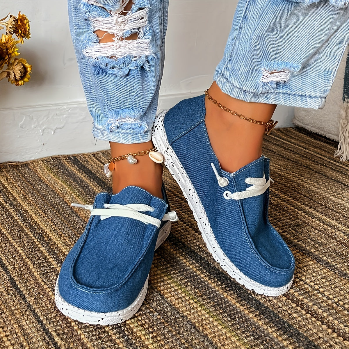 Women's Canvas Sneakers Casual Lace Up Lightweight Low Top Shoes