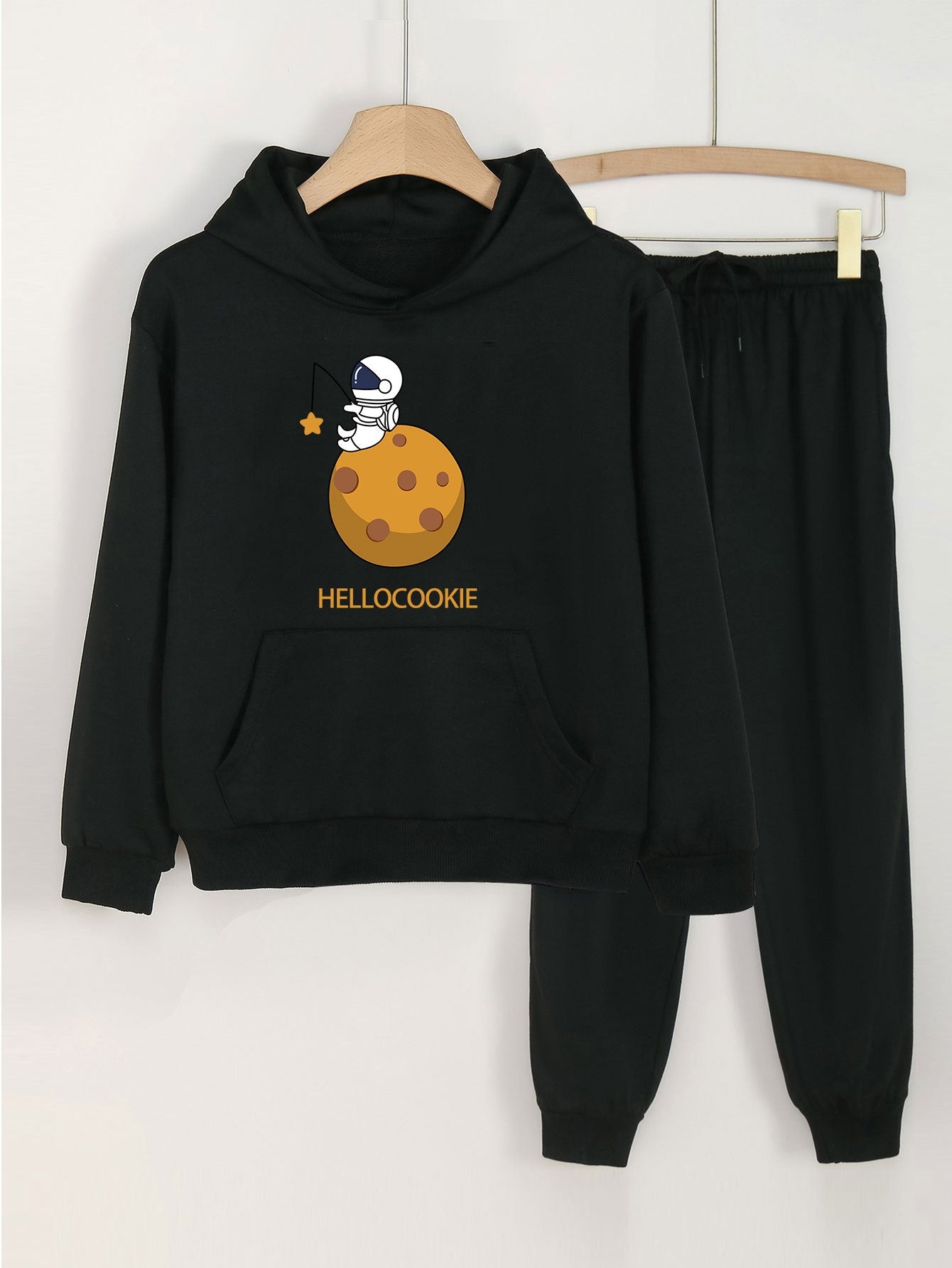 Astronaut On The Moon Graphic Hoodies & Jogger Pants Set For Girls