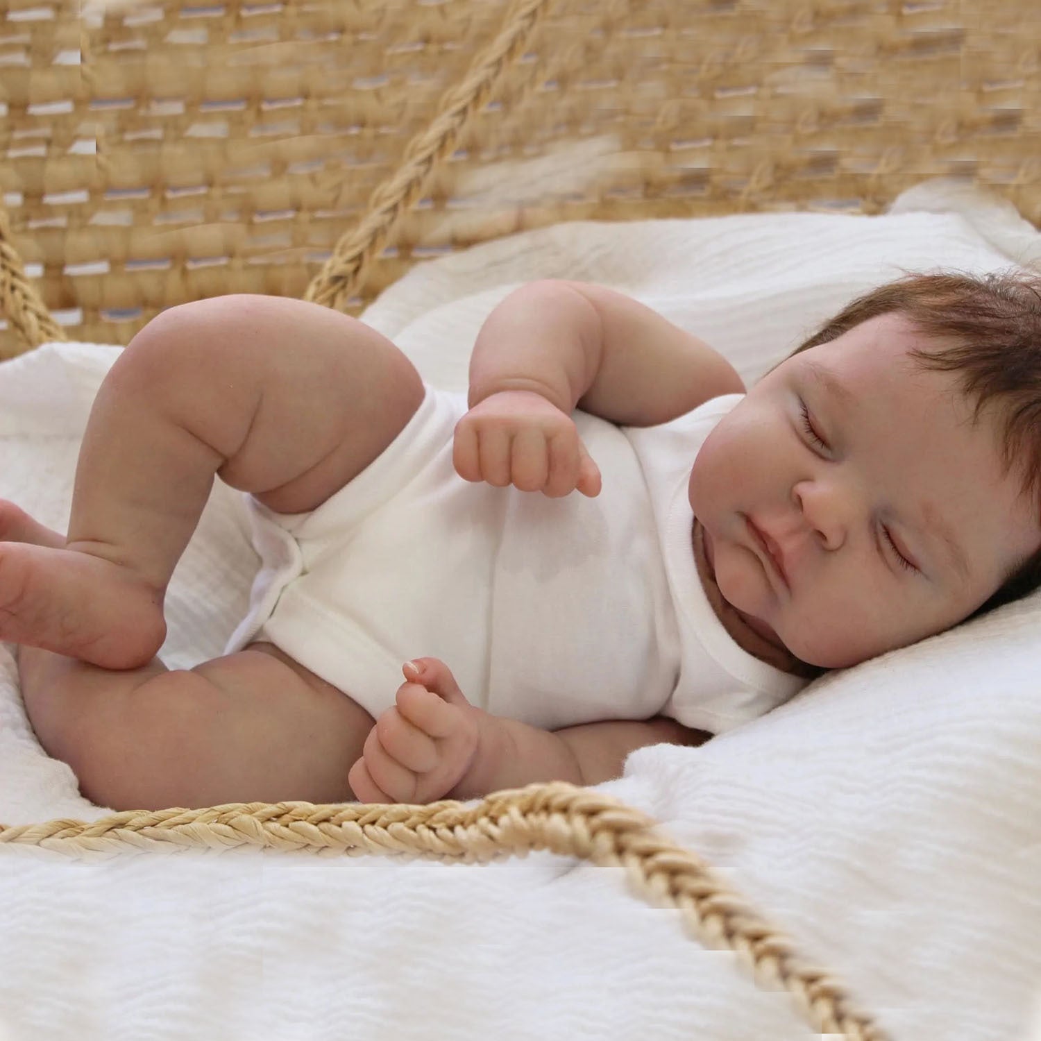 20in Soft Silicone Newborn Baby Doll w/ 3D Skin & Cloth Body Lifelike Gift