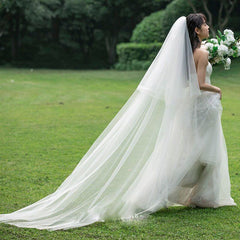 Long Cathedral Wedding Veil with Comb Soft Yarn Polyester Baroque Style