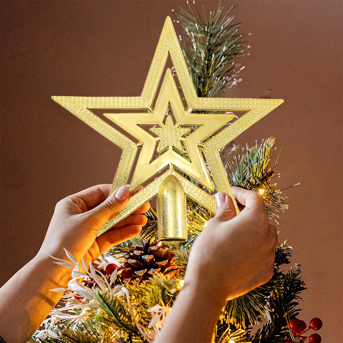 Sparkling Golden Star Christmas Tree Topper No Power Needed