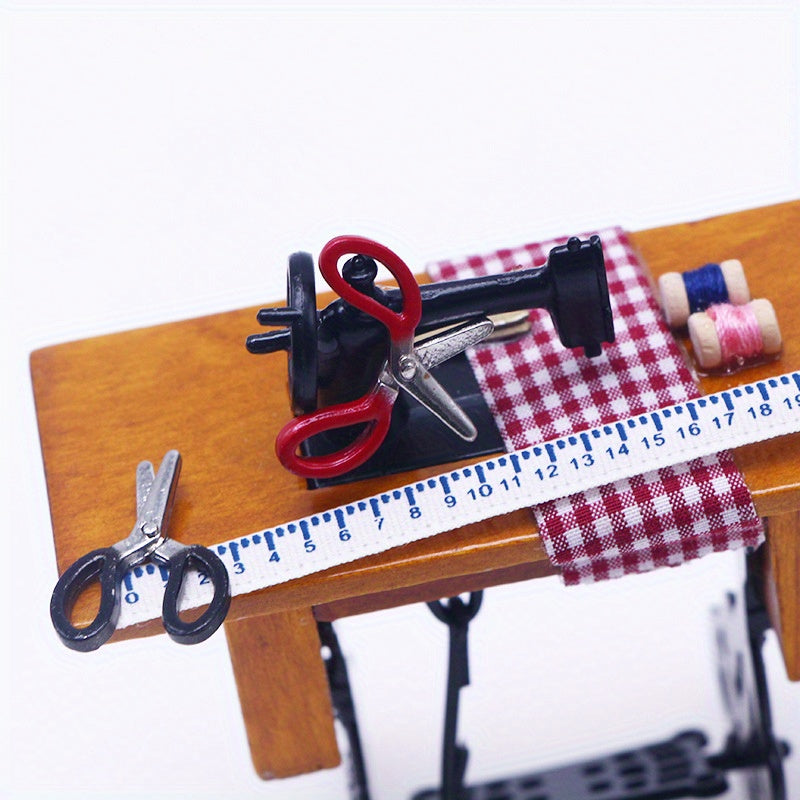 Mini Scissors Sewing Accessories Set for Tailors, 5 Pcs