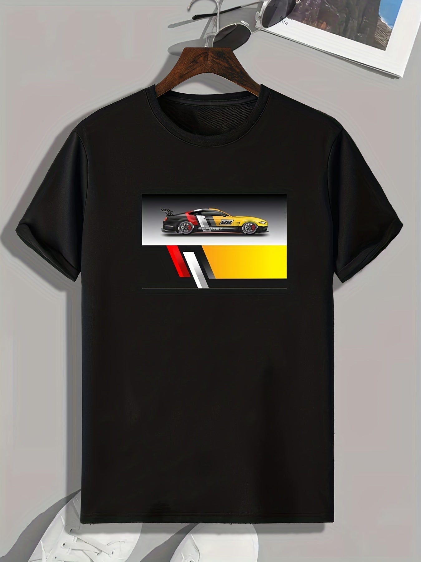 Men's Sportscar Print Comfy T-shirt Active Tee