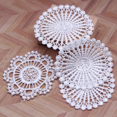 Dollhouse Dining Table Mat - Hollowed Out Braid Design
