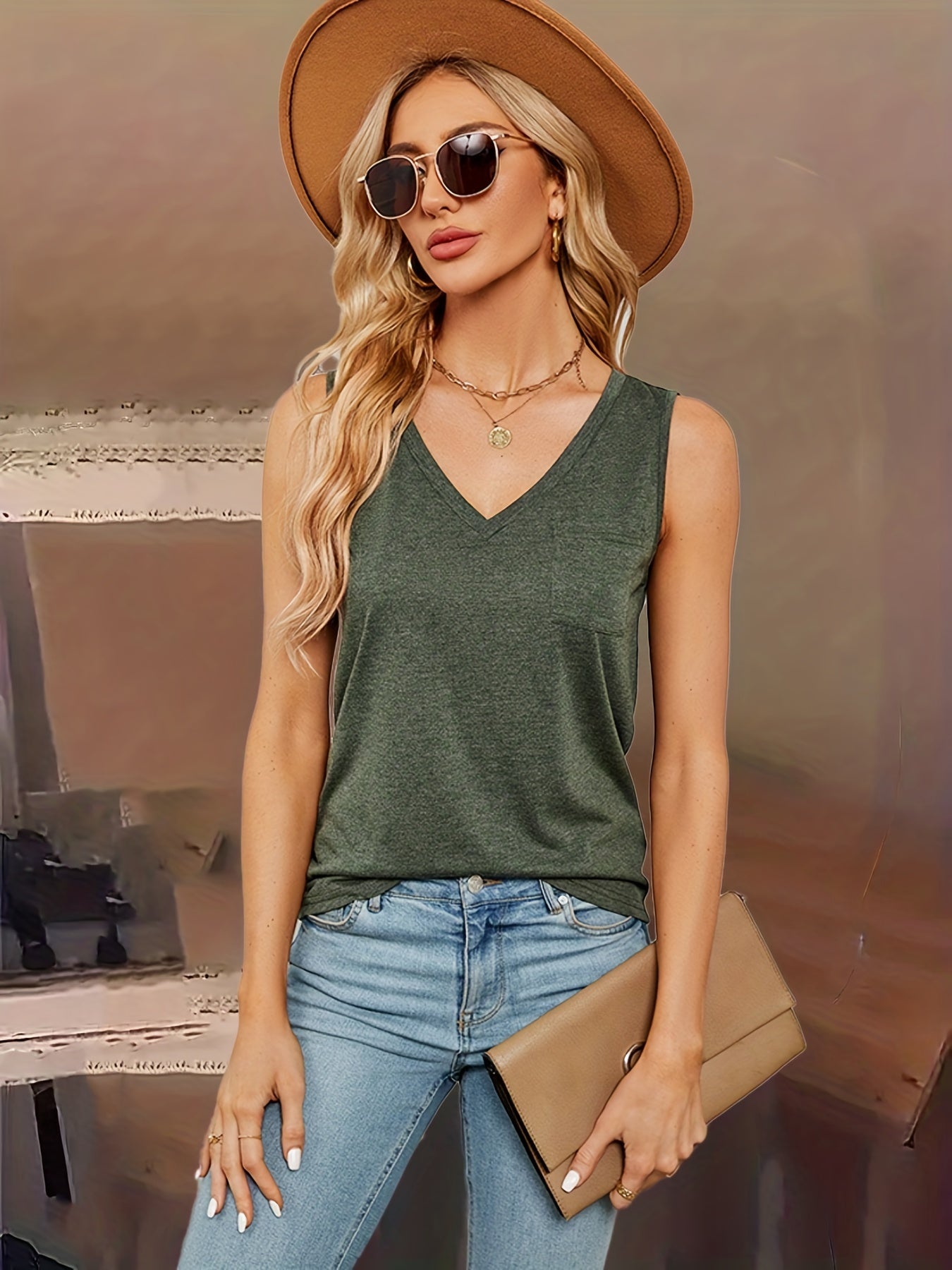 Pocket V Neck Tank Top for Summer