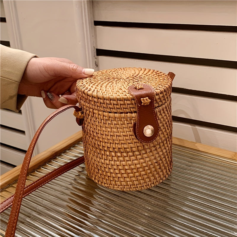 Woven Retro Style Shoulder Bag Bucket Bag Crossbody Bag