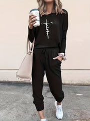  Women's Letter Print Tee & Tapered Leg Pant Two Piece Set