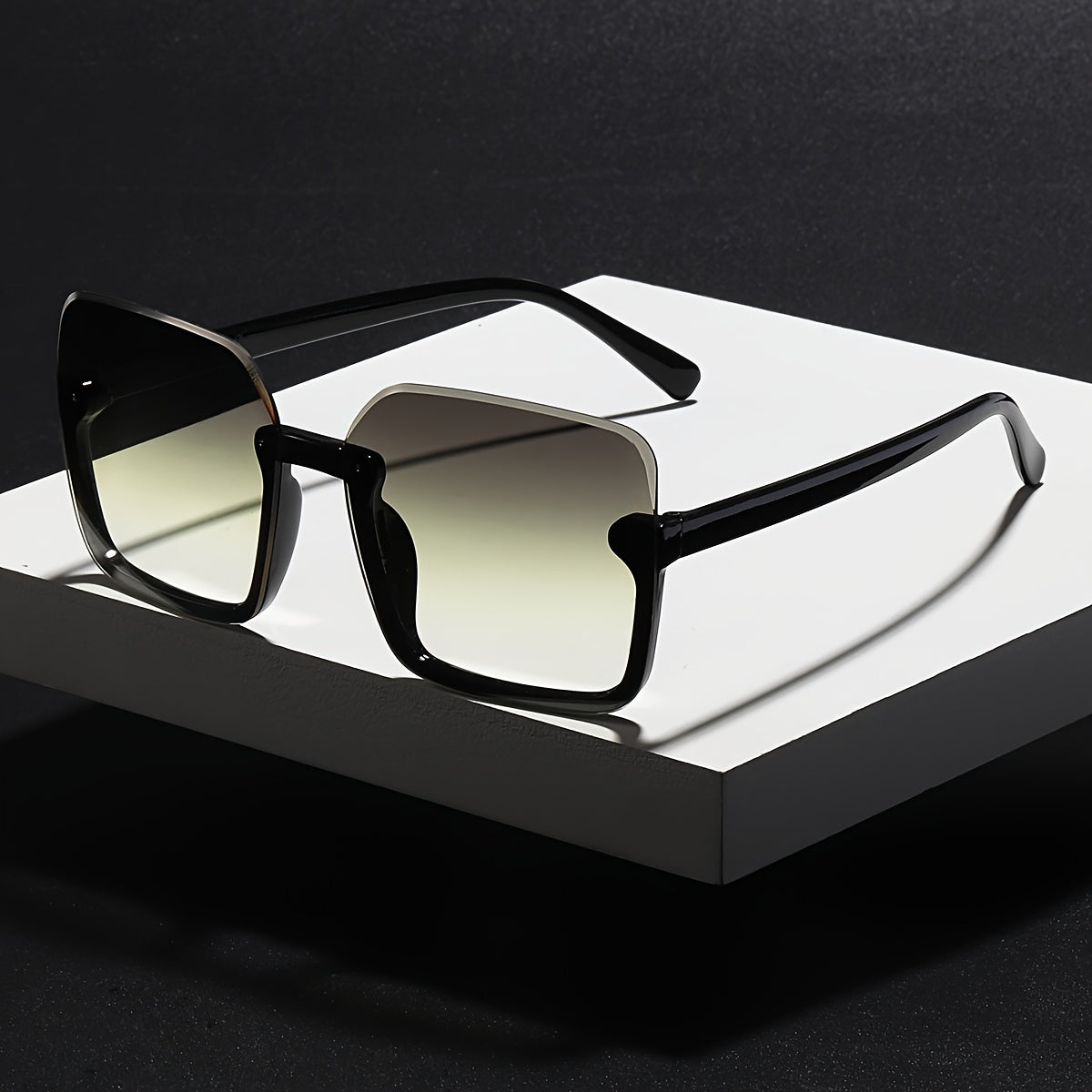 Oversized Semi Rimless Sunglasses UV400