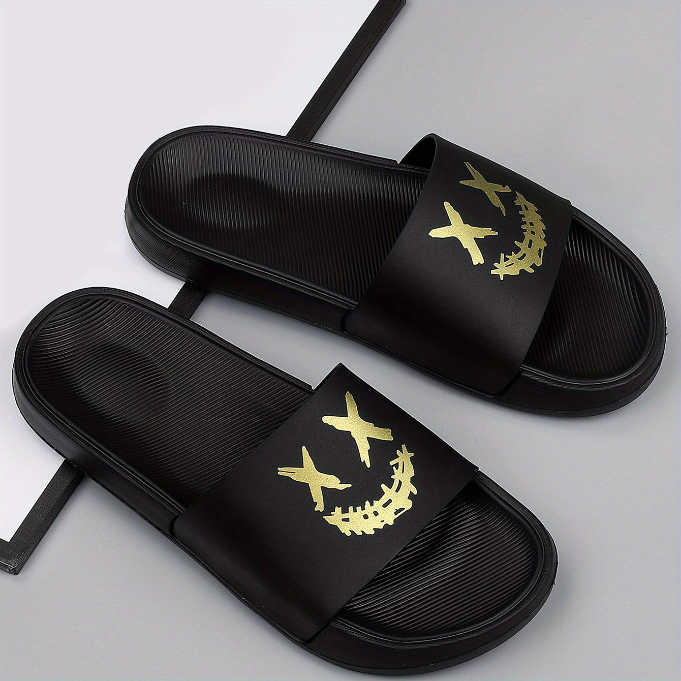 Men's Cartoon Smile Slip On Slides Soft Sole Slippers