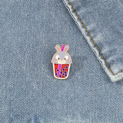 Grey Rabbit Pearl Milk Tea Breast Needle Enamel Pin For Men