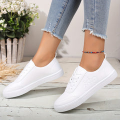Women's Flat Lace Up Skate Shoes Low Top Sneakers