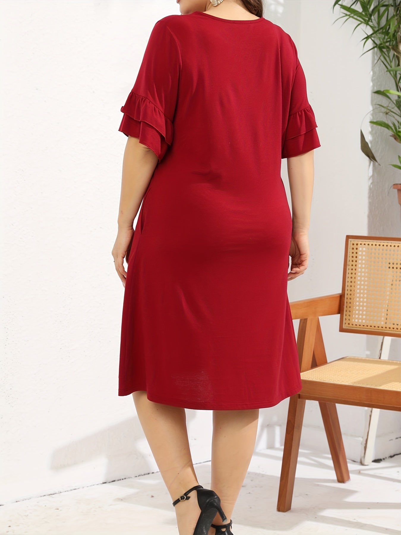 Women's Plus Solid Ruffle Trim Layered Sleeve Midi Dress