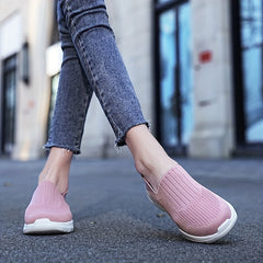 Women's Lightweight Walking Shoes Slip on Mesh Sneakers