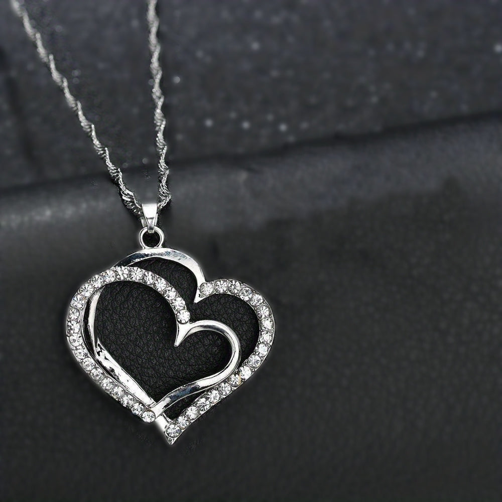 Vintage Romantic Style Double Hollow Love Heart Necklace