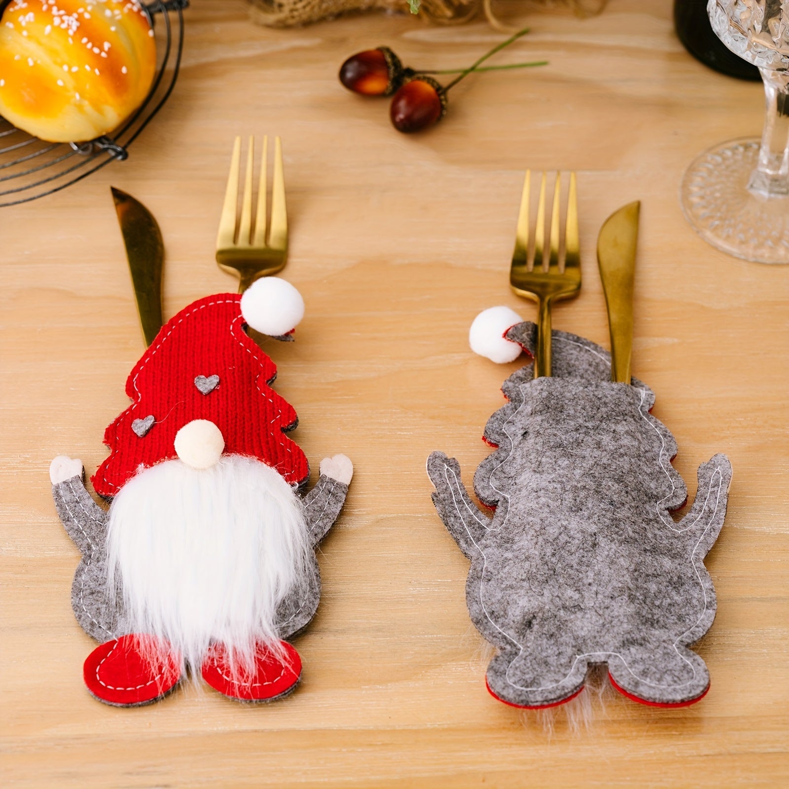 2pcs Gnome Cutlery Holder Set Christmas Party Decoration