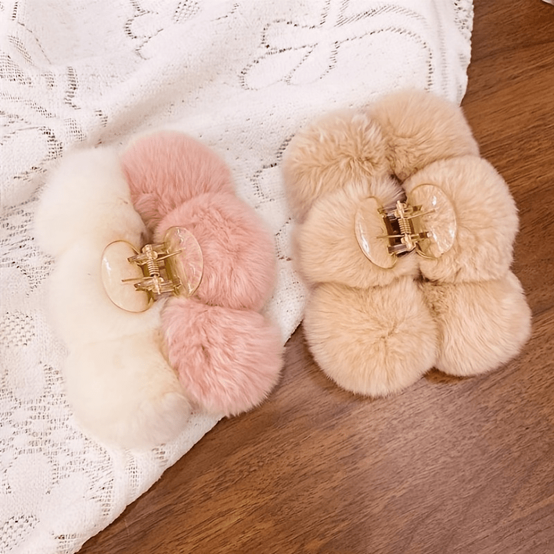 2pcs Plush Hair Claw Styling Clips Hair Accessories