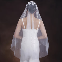 3D Floral Bridal Veil Headpiece with Delicate Flowers