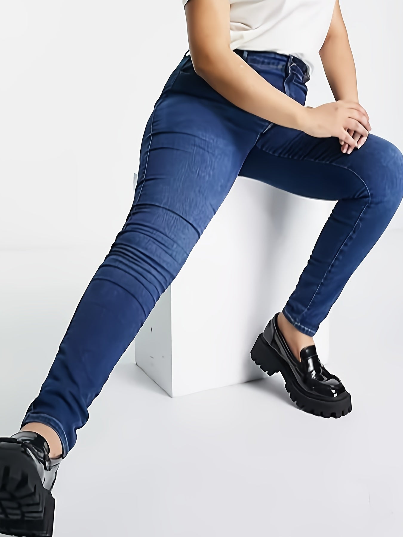 Solid Washed Button Up Skinny Jeans Women's Plus Size