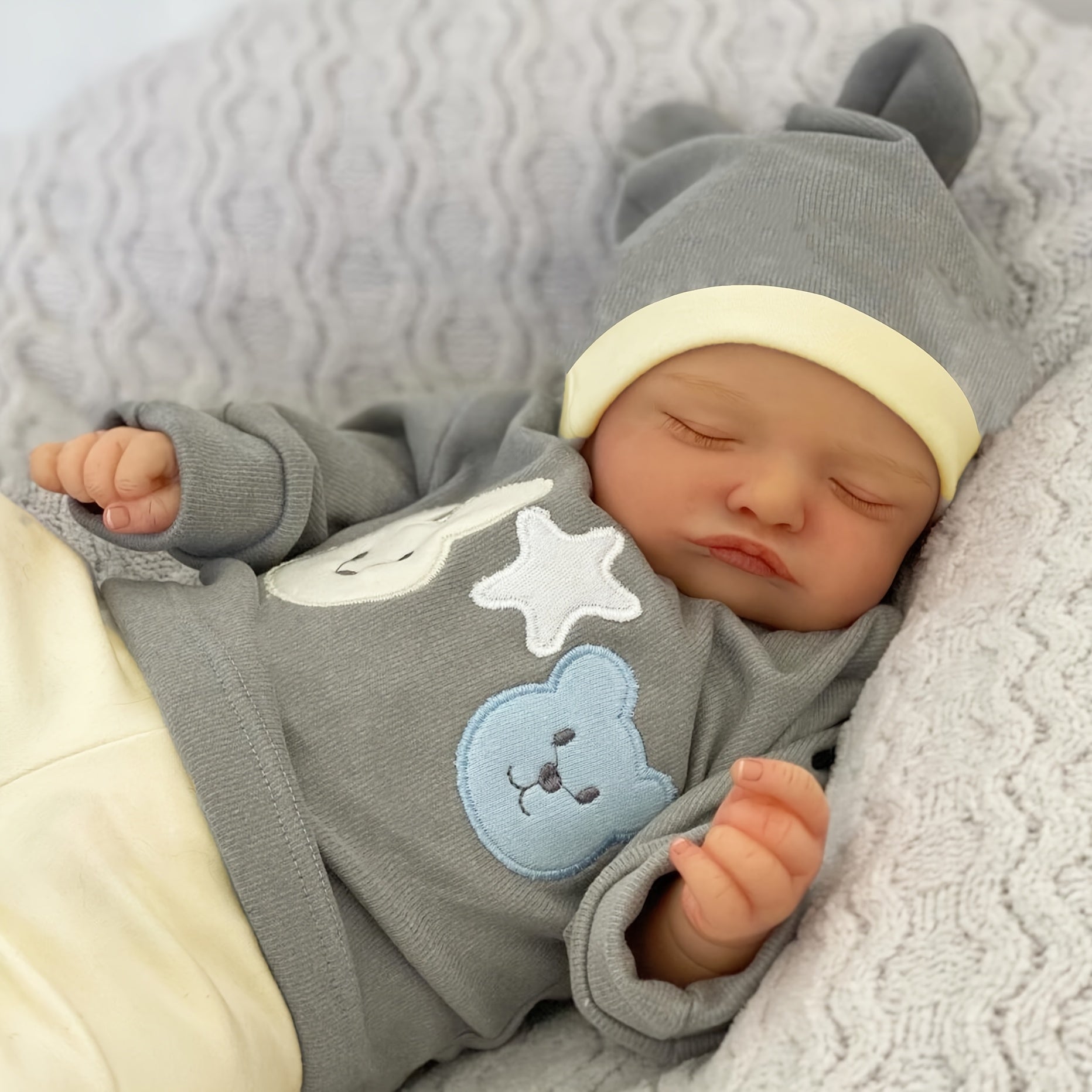19" Sleeping Reborn Baby Doll w/ 3D Skin & Veins Soft Vinyl Limbs Gray Outfit
