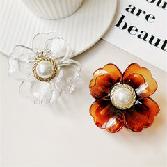 2pcs Small Hair Claw Clip Pearl Flower Charm