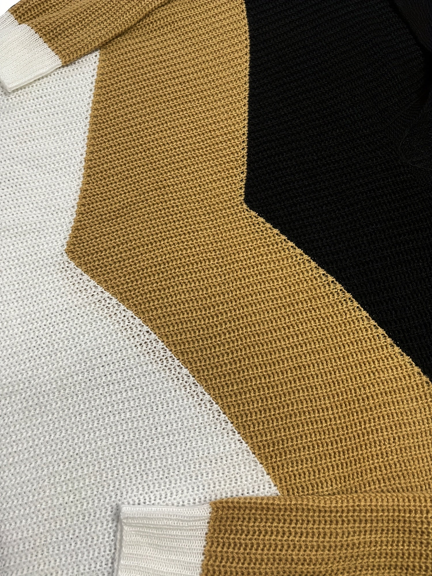  Colorblock Long Sleeve Notched Neck Jumper