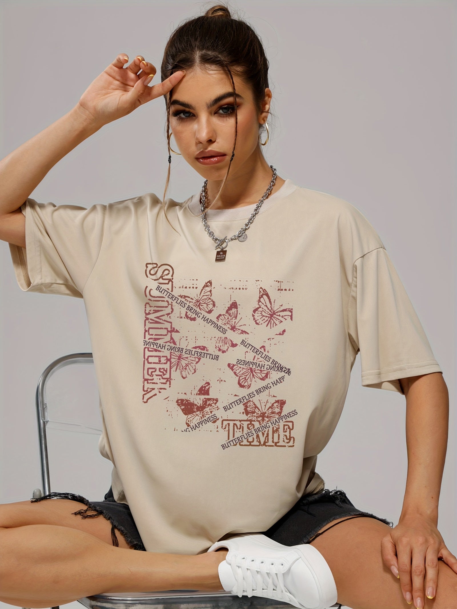 Butterfly Graphic Short Sleeve Sports Tee Women's Casual Workout T-shirts