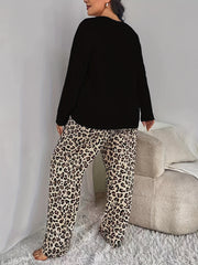  Leopard Heart Print Tee & Leopard Print Pants Pajamas Set