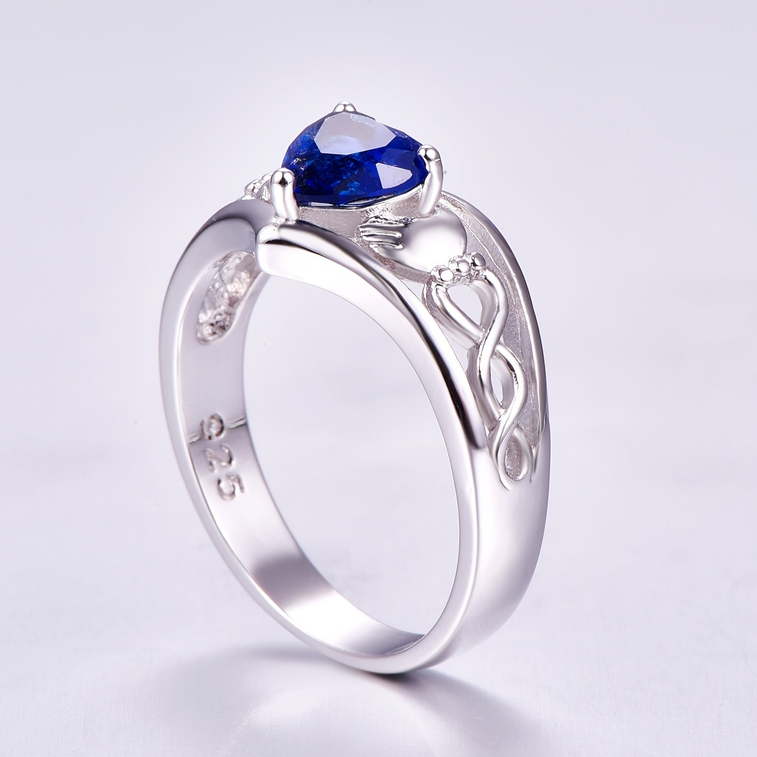 Heart Shaped Zircon Copper Ring for Women