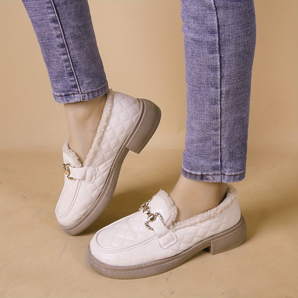 Women's Plaid Pattern Loafers with Plush Lining