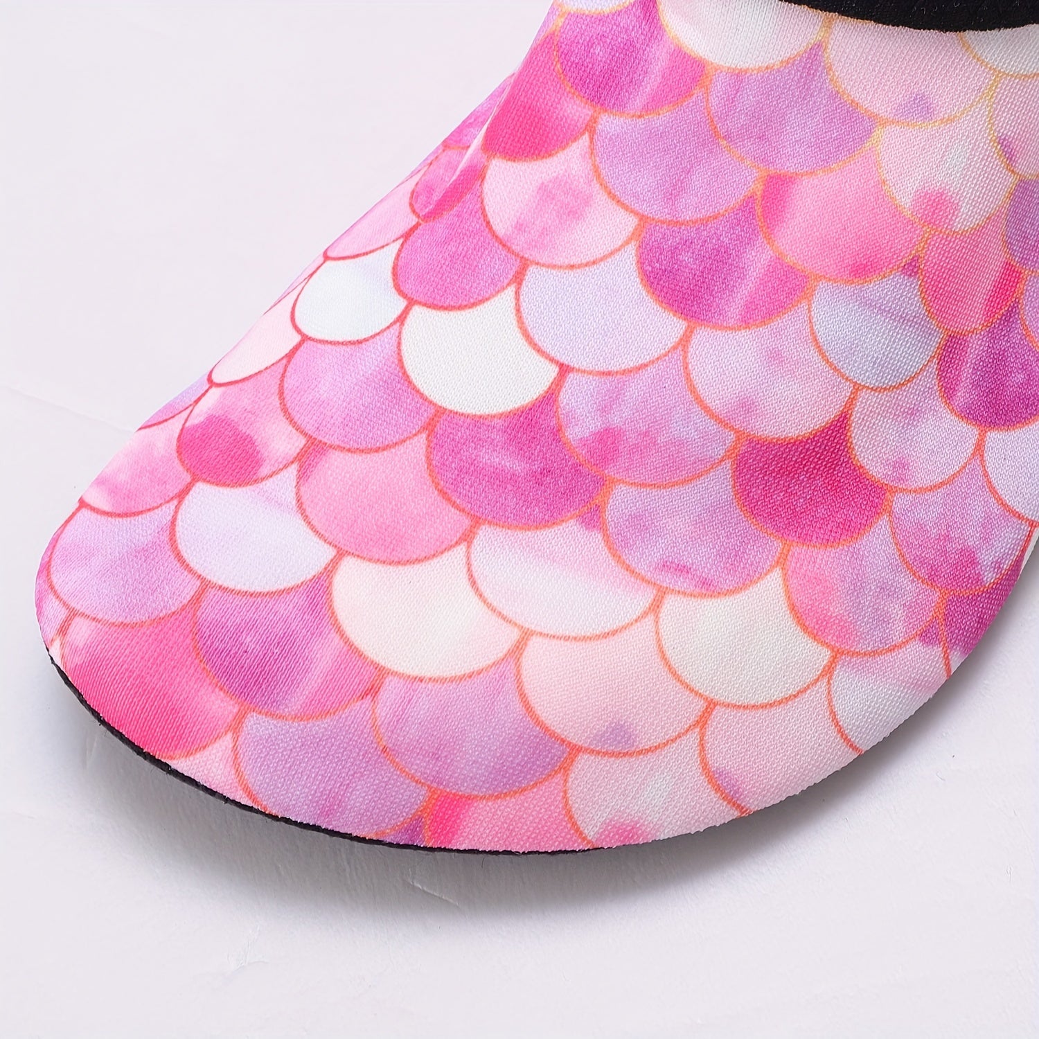 Quick Dry Non Slip Boys' Pink Fish Scale Water Shoes