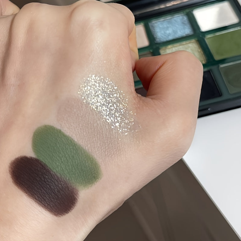 French Smoky Eyeshadow Palette & Green Contrast Makeup for Halloween