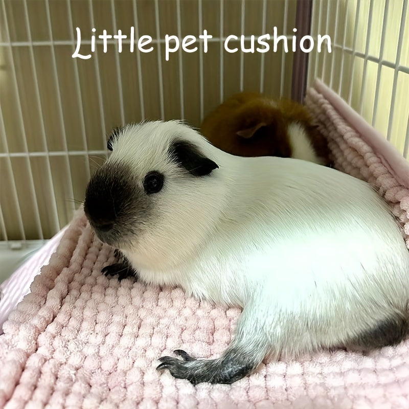 Cozy Hamster Bed Mat for All Seasons