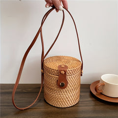 Woven Retro Style Shoulder Bag Bucket Bag Crossbody Bag