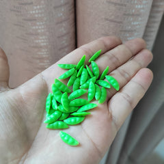 20pcs Mini Pea Pods Realistic Green Plastic Food Toys for Mini Kitchen Playset