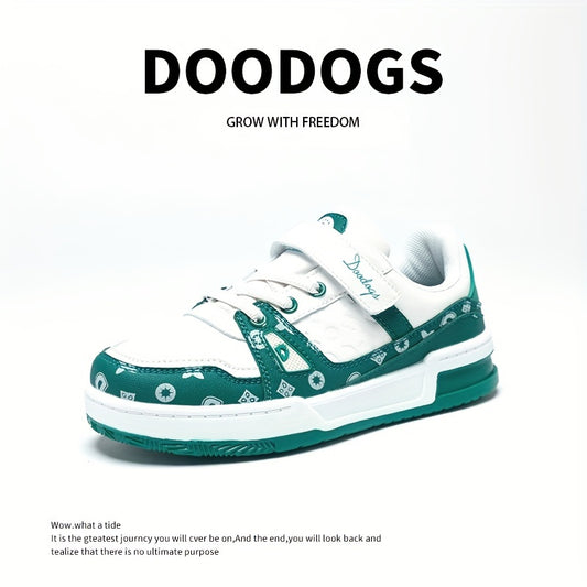 DOODOGS Girl's Street Style Skate Shoes Soft Sole Sneakers