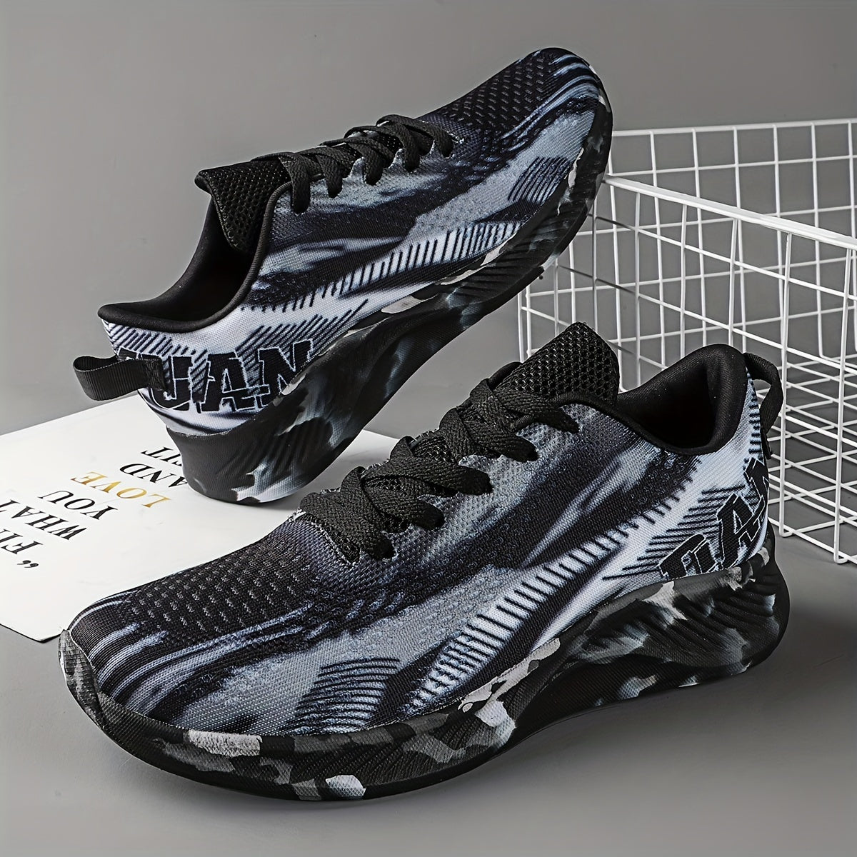 Men's Lightweight Casual Shoes Breathable Non Slip Sneakers