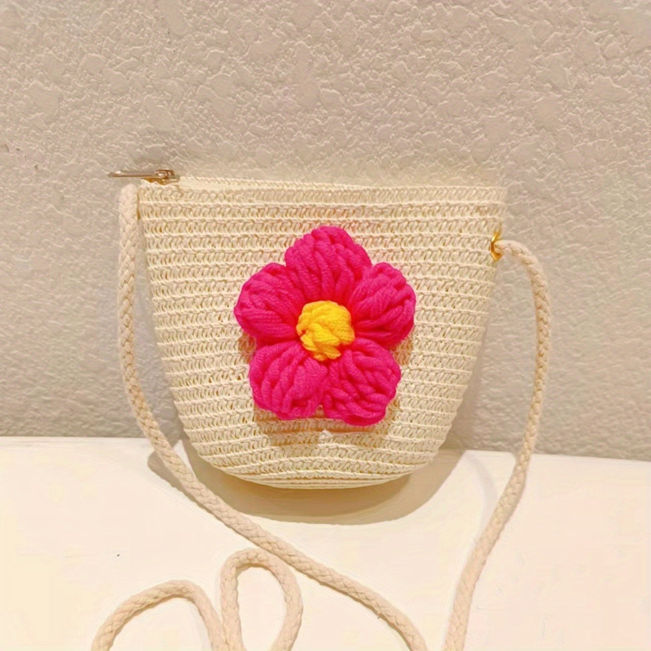 Straw Crossbody Bag With Zipper Woven Shoulder Bag For Beach