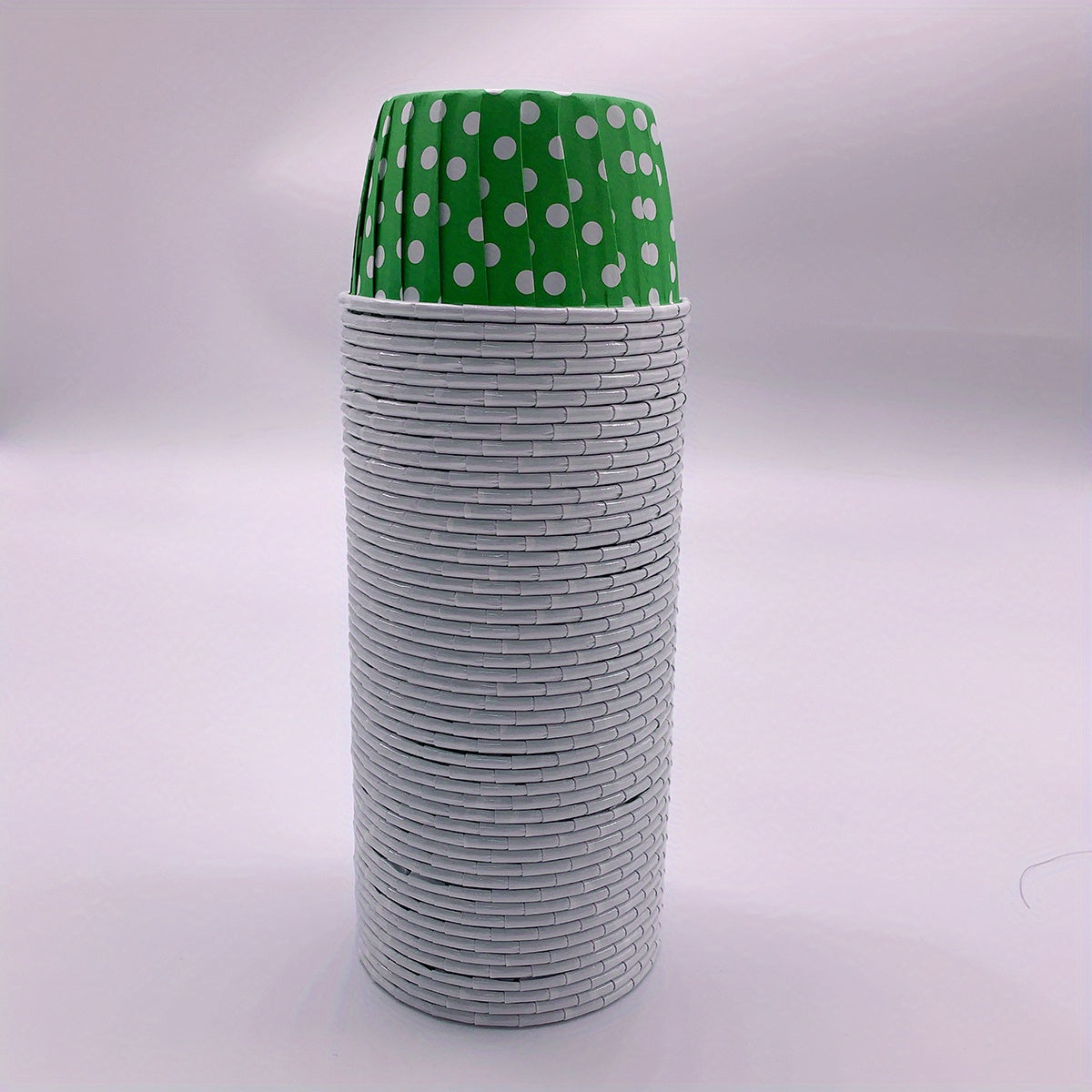 50pcs Cake Cups With Lids Heat Resistant Cake Paper Holders Small Muffin Molds