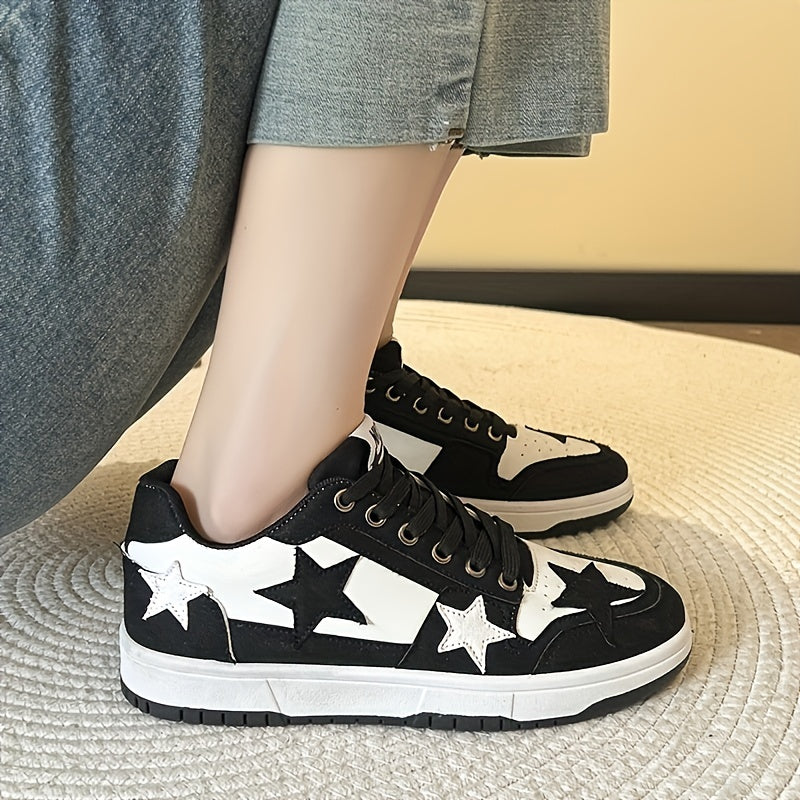 Women's Star Pattern Skate Shoes Lace Up Outdoor Casual Sneakers