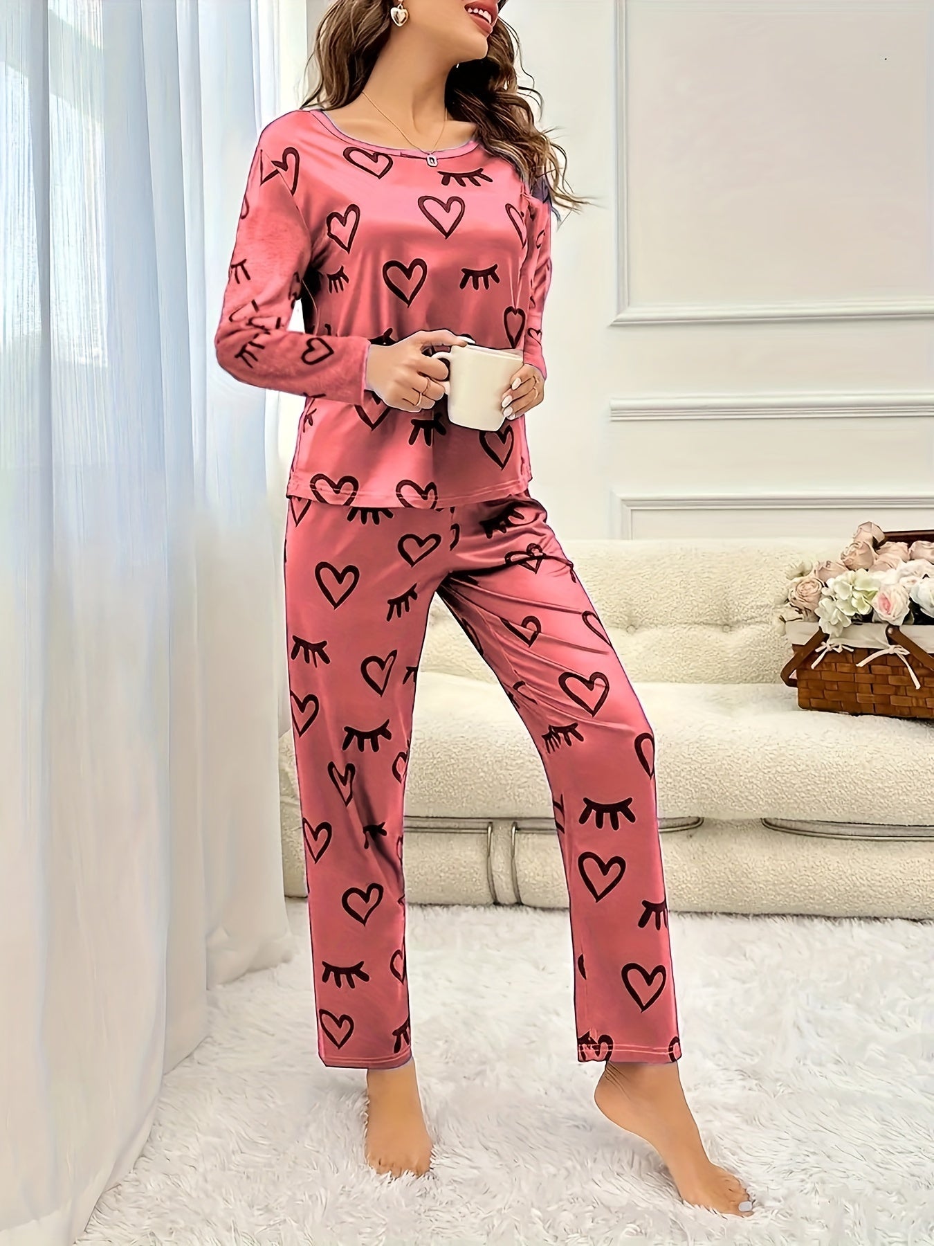 Heart & Eyelash Print Pajama Set Long Sleeve Top & Lounge Pants