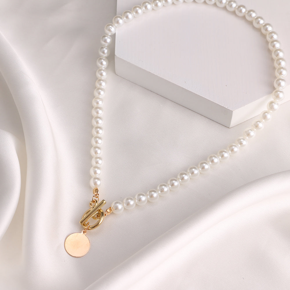 Women's Round Pendant Necklace in Gold Tone