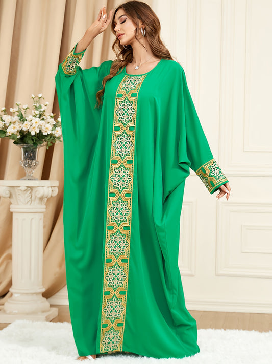  Solid Applique Batwing Sleeve Round Neck Maxi Dress