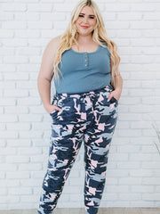  Camo Drawstring High Waist Sweatpants - Women's Plus
