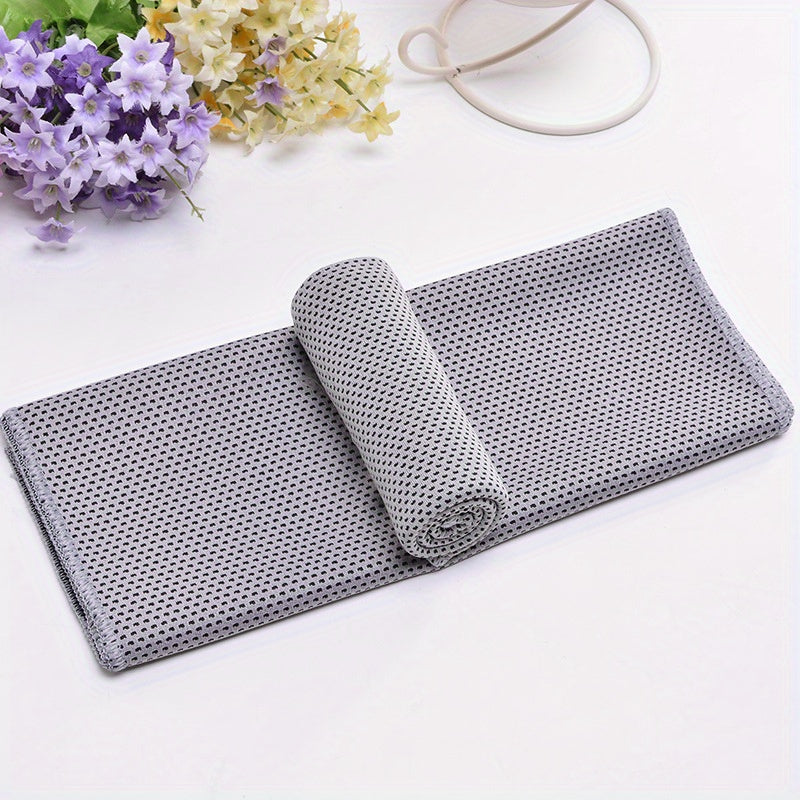 Microfiber Ice Silk Cooling Towels - Stay Cool & Dry During Workouts