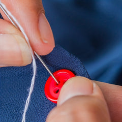 Self Threading Hand Sewing Needle for the Elderly DIY Size