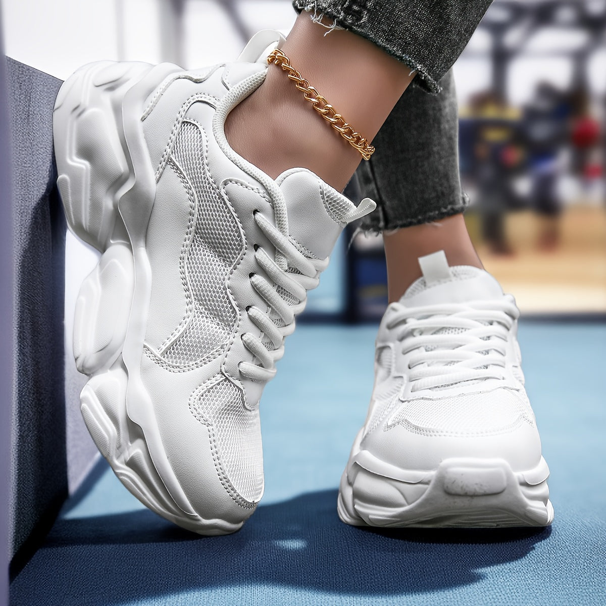 Women's Non Slip Platform Sneakers Comfortable Lace Up Sports Shoes