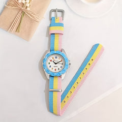 Teen Casual Canvas Watchband Round Dial Quartz Watch For Daily Life